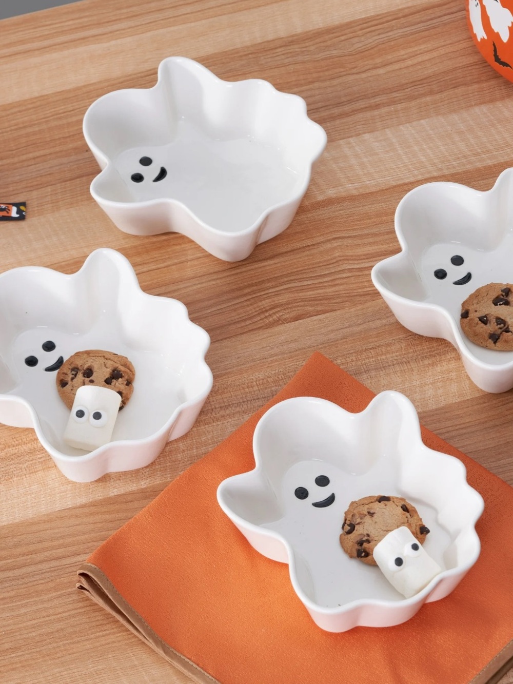 Way to celebrate ghost ceramic appetizer bowls lot of 4 NWT